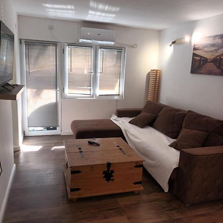 Aurora Apartment Beograd Ngoại thất bức ảnh